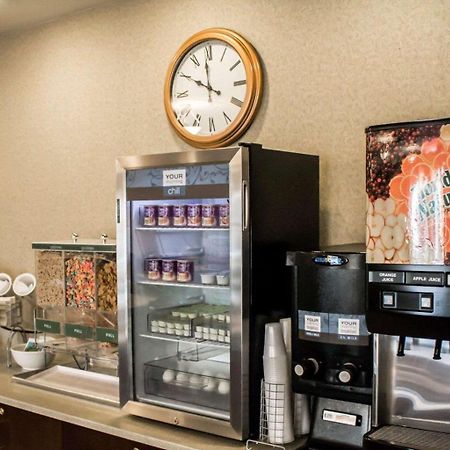 Comfort Suites Lake George - Queensbury المظهر الخارجي الصورة