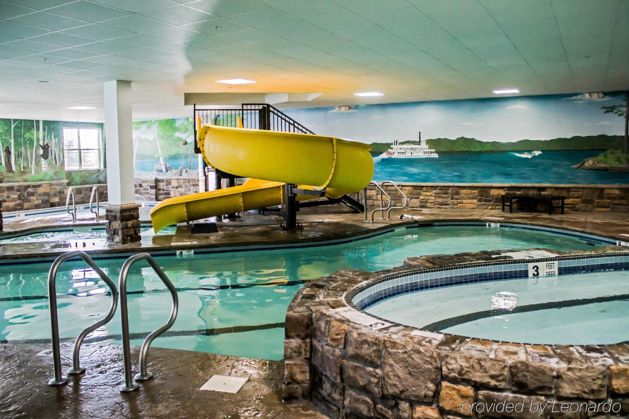 Comfort Suites Lake George - Queensbury المظهر الخارجي الصورة