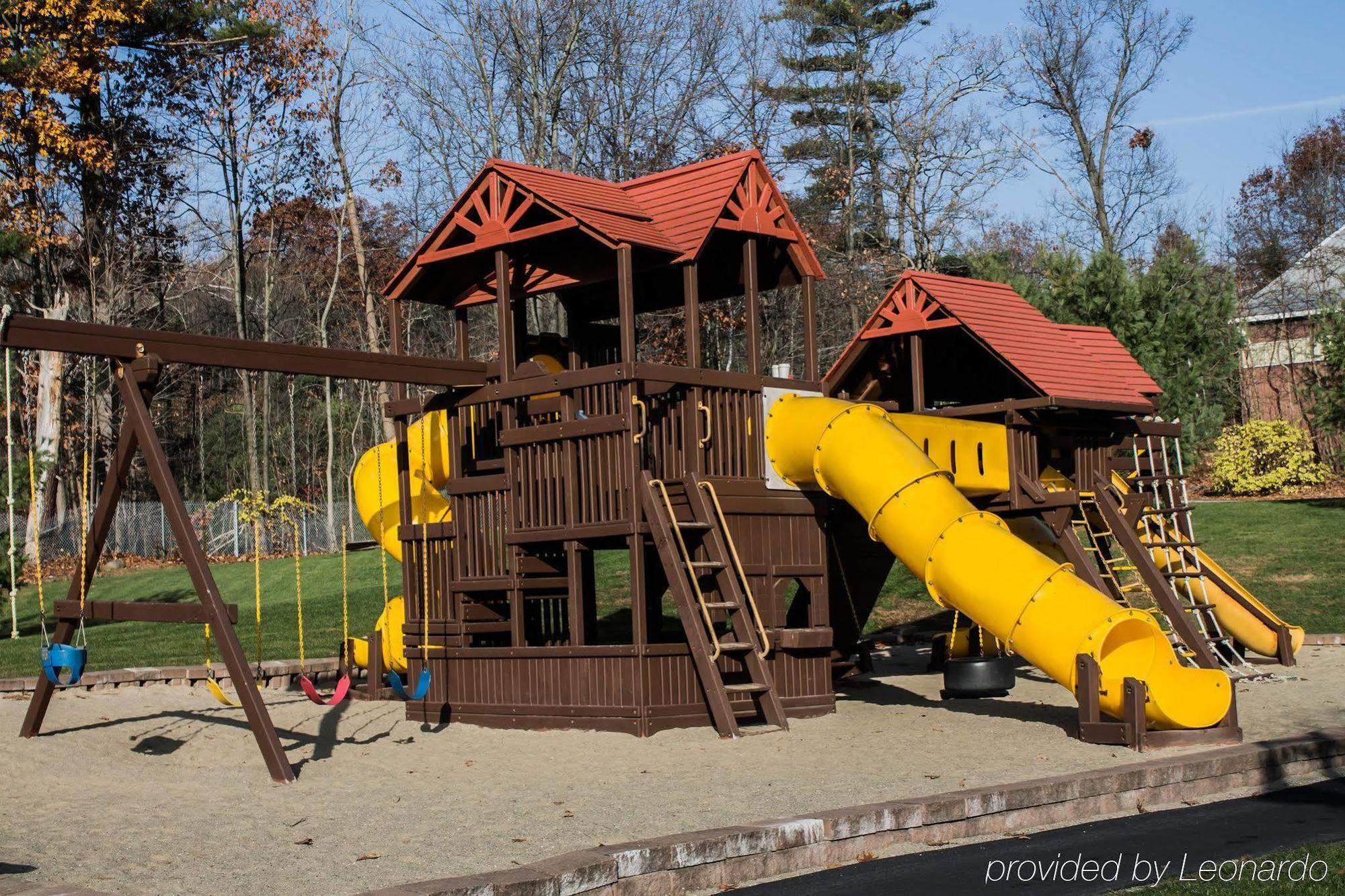 Comfort Suites Lake George - Queensbury المظهر الخارجي الصورة