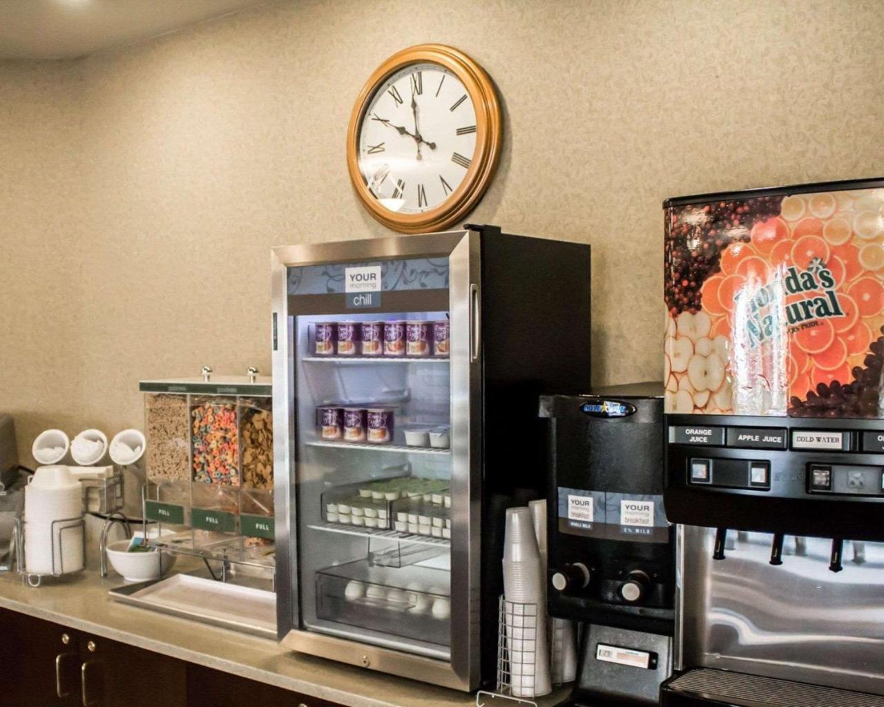 Comfort Suites Lake George - Queensbury المظهر الخارجي الصورة