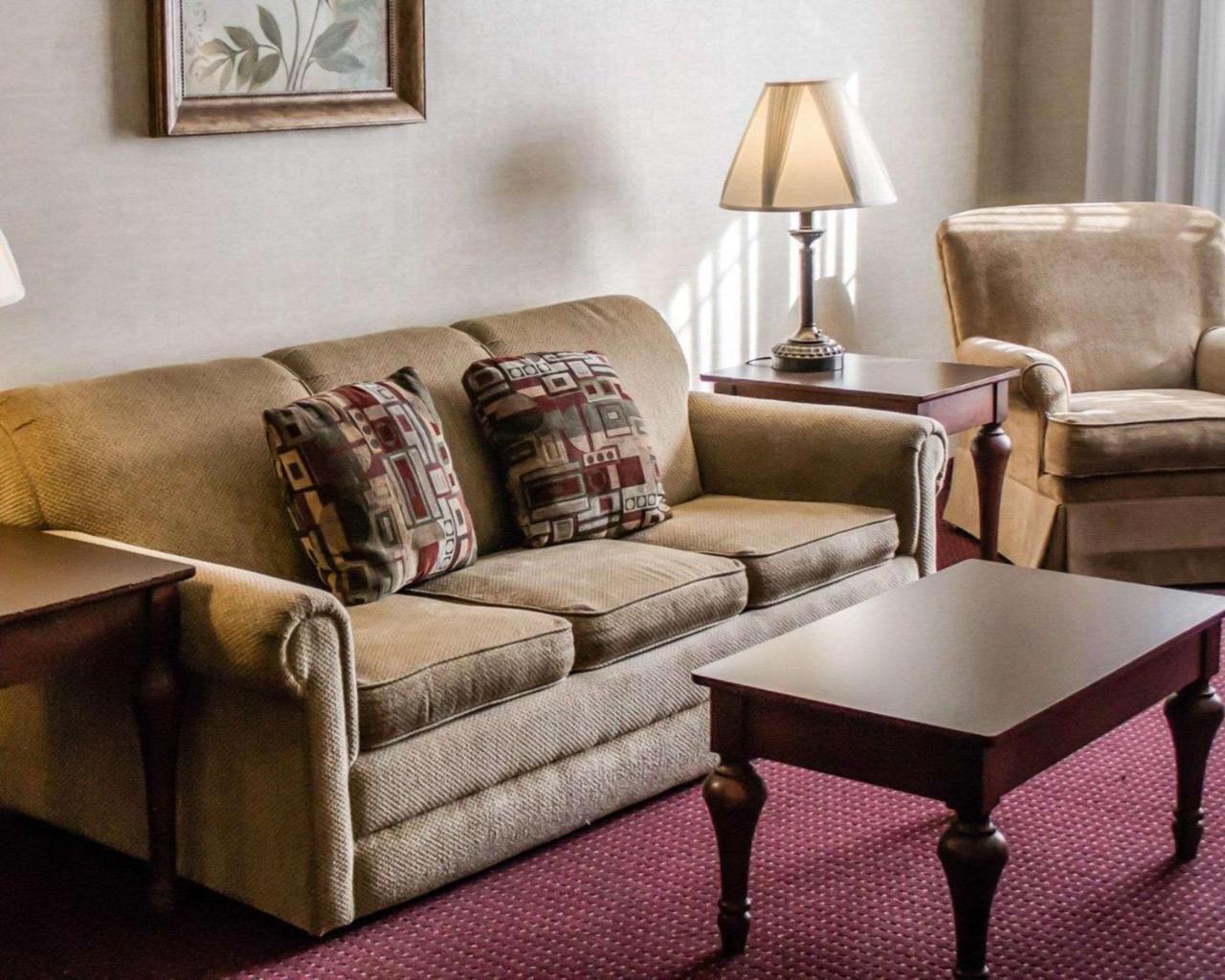 Comfort Suites Lake George - Queensbury المظهر الخارجي الصورة