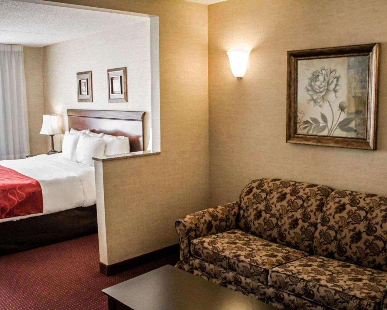 Comfort Suites Lake George - Queensbury المظهر الخارجي الصورة