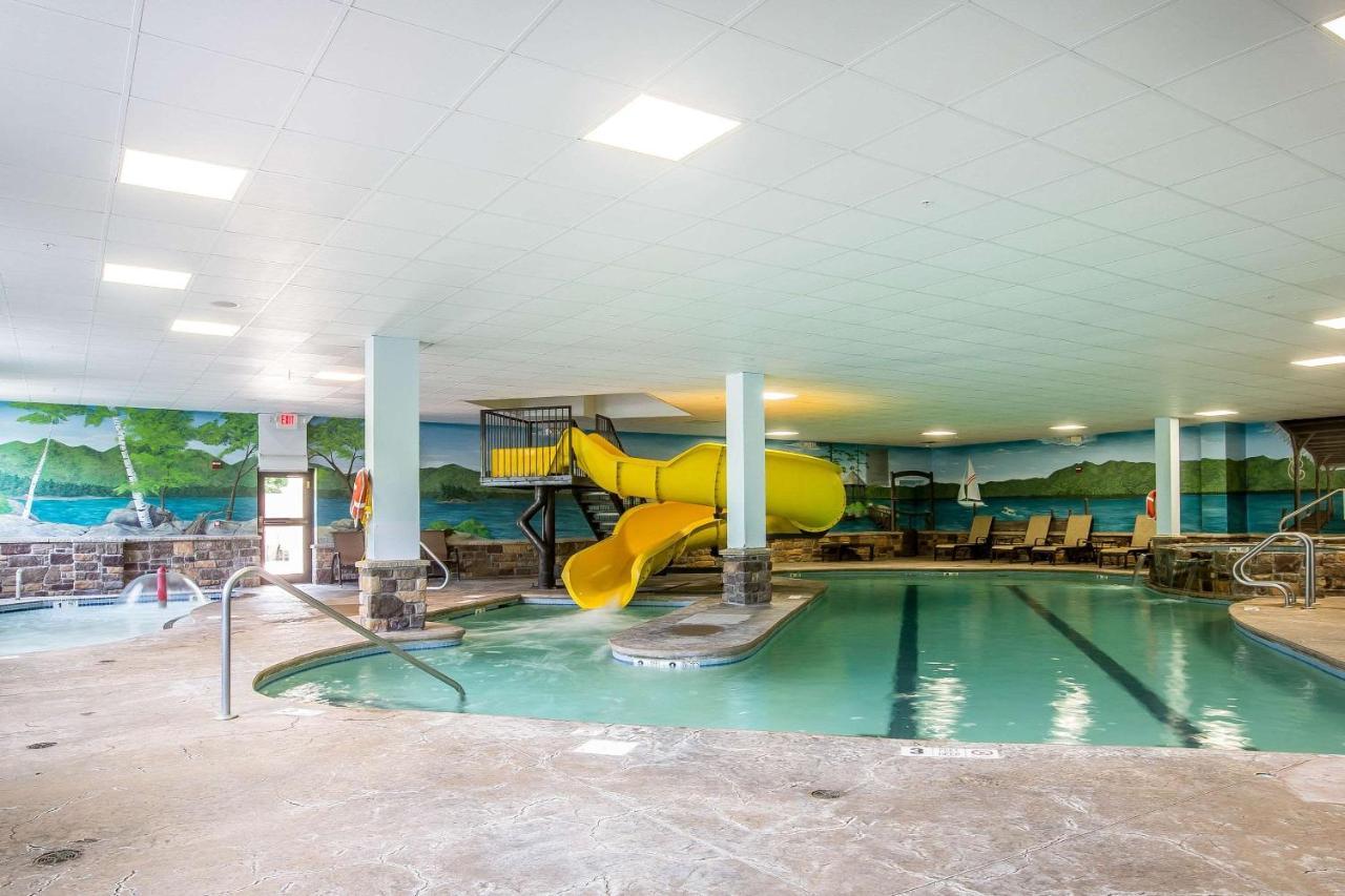 Comfort Suites Lake George - Queensbury المظهر الخارجي الصورة