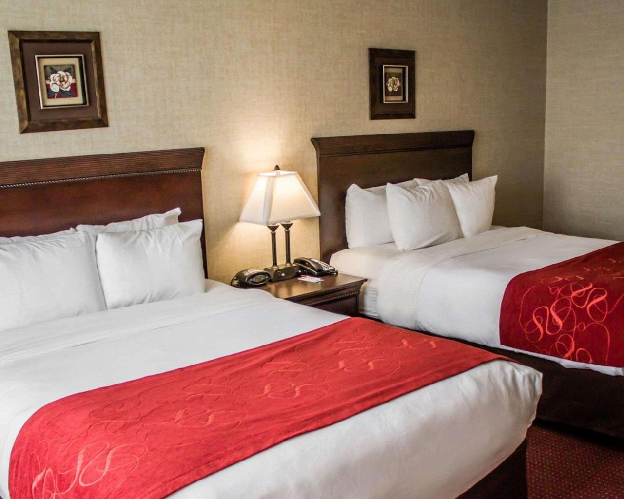 Comfort Suites Lake George - Queensbury المظهر الخارجي الصورة